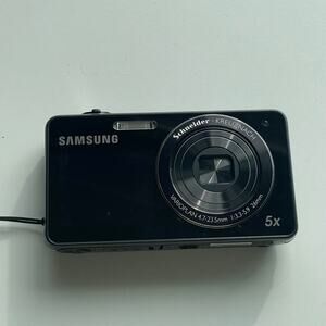 Samsung ST700 Dual View - Black Digital Camera | 16.1 MP